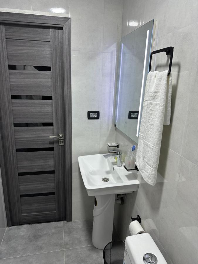 Friendly Hotel Erevan Esterno foto
